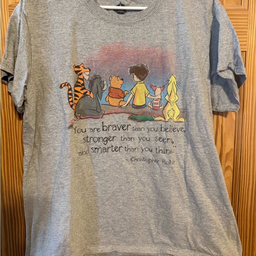 Disney Gray T-Shirt with Winnie the Pooh Print